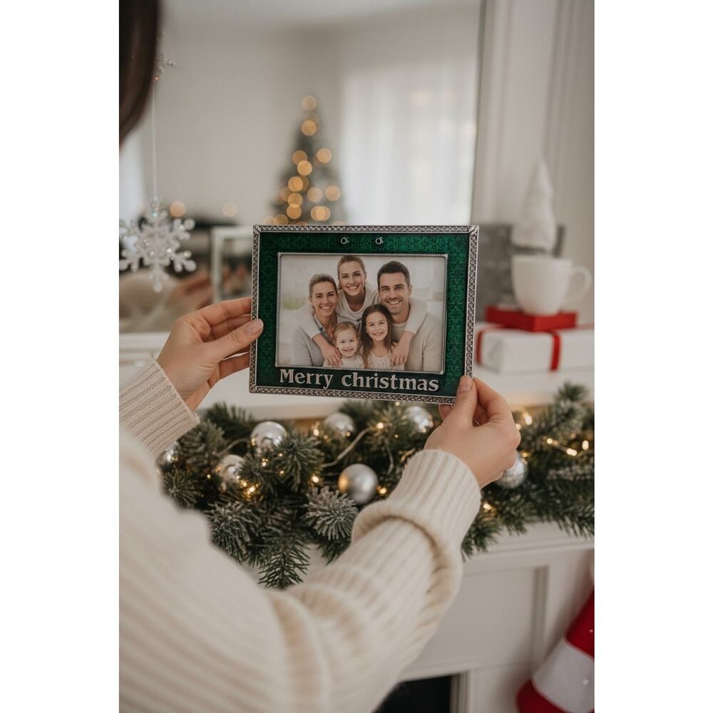 Vintage Metal Christmas Tree Picture Frame Sunflower Design